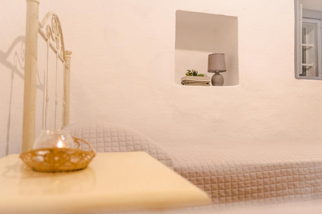 I Trulli Di Caterina - Casa Vacanza Privata มาร์ตินาฟรังกา ภายนอก รูปภาพ