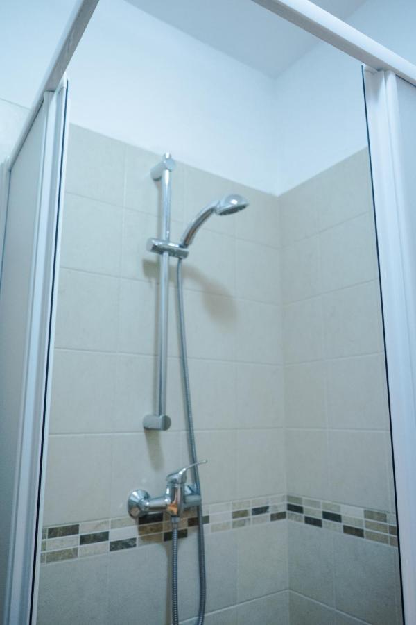 I Trulli Di Caterina - Casa Vacanza Privata มาร์ตินาฟรังกา ภายนอก รูปภาพ