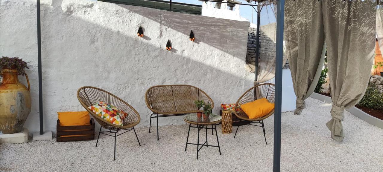 I Trulli Di Caterina - Casa Vacanza Privata มาร์ตินาฟรังกา ภายนอก รูปภาพ