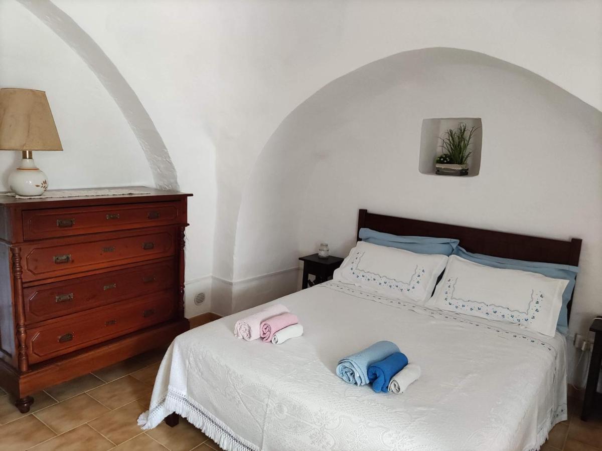 I Trulli Di Caterina - Casa Vacanza Privata มาร์ตินาฟรังกา ภายนอก รูปภาพ